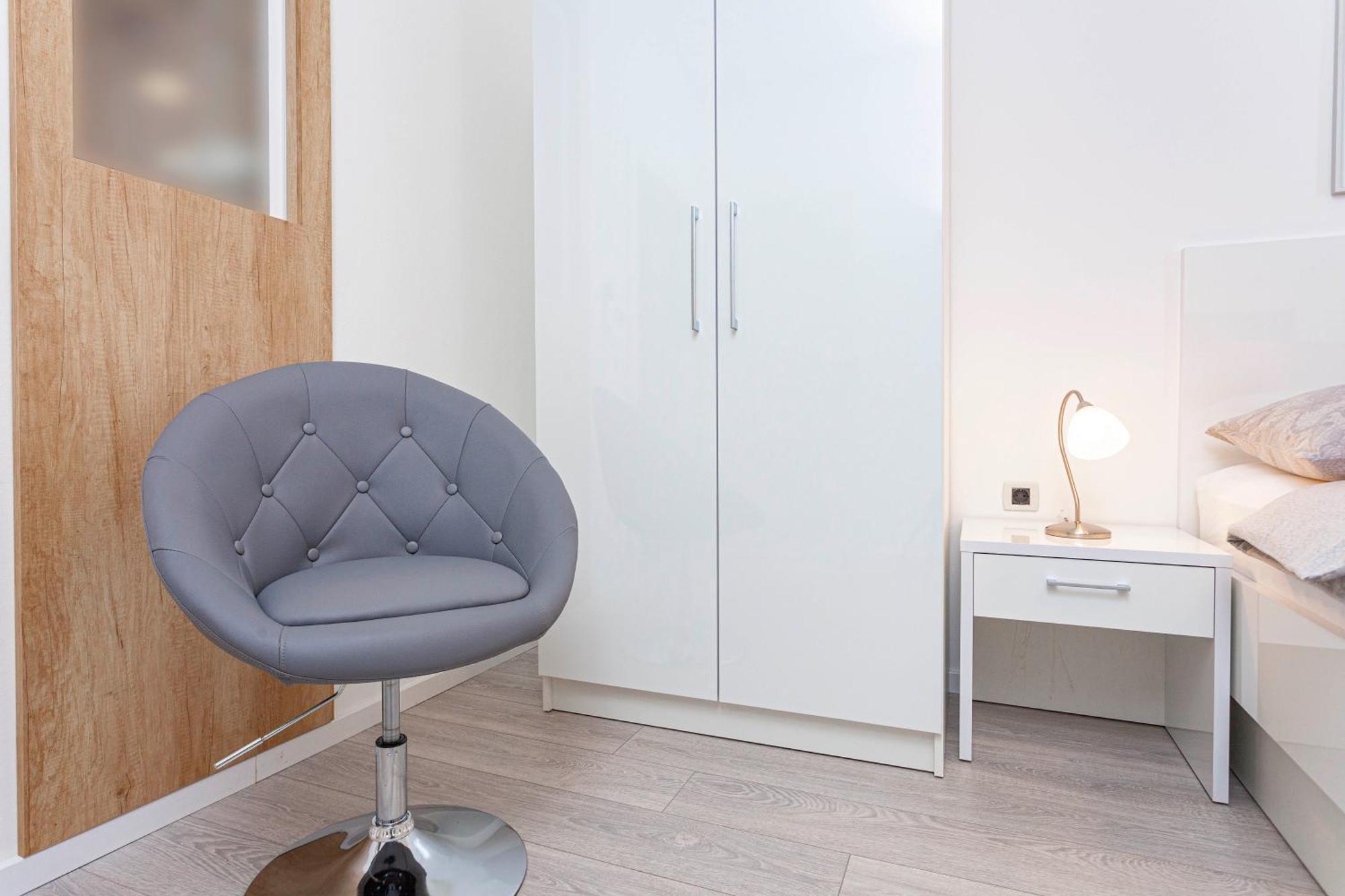 Villa King Apartments بريلا الغرفة الصورة