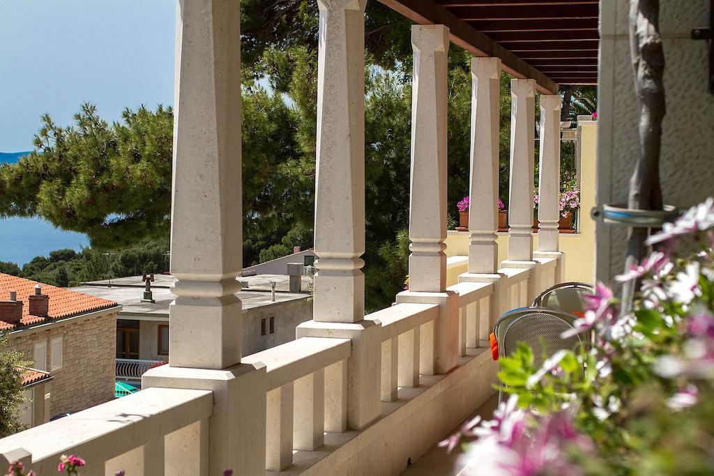 Villa King Apartments بريلا الغرفة الصورة